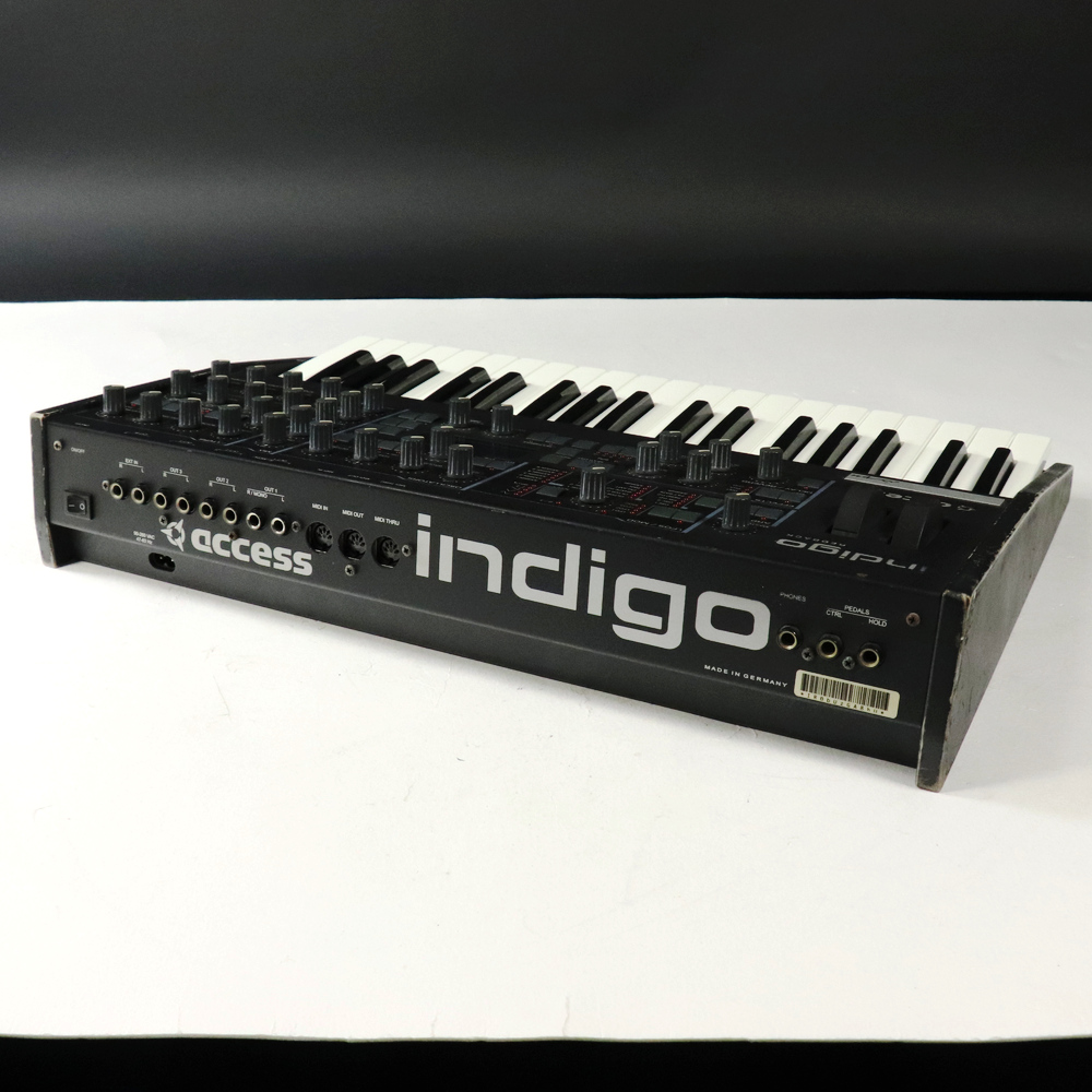 中古】access / Virus Indigo 2 Redback 【梅田店】 | イシバシ楽器