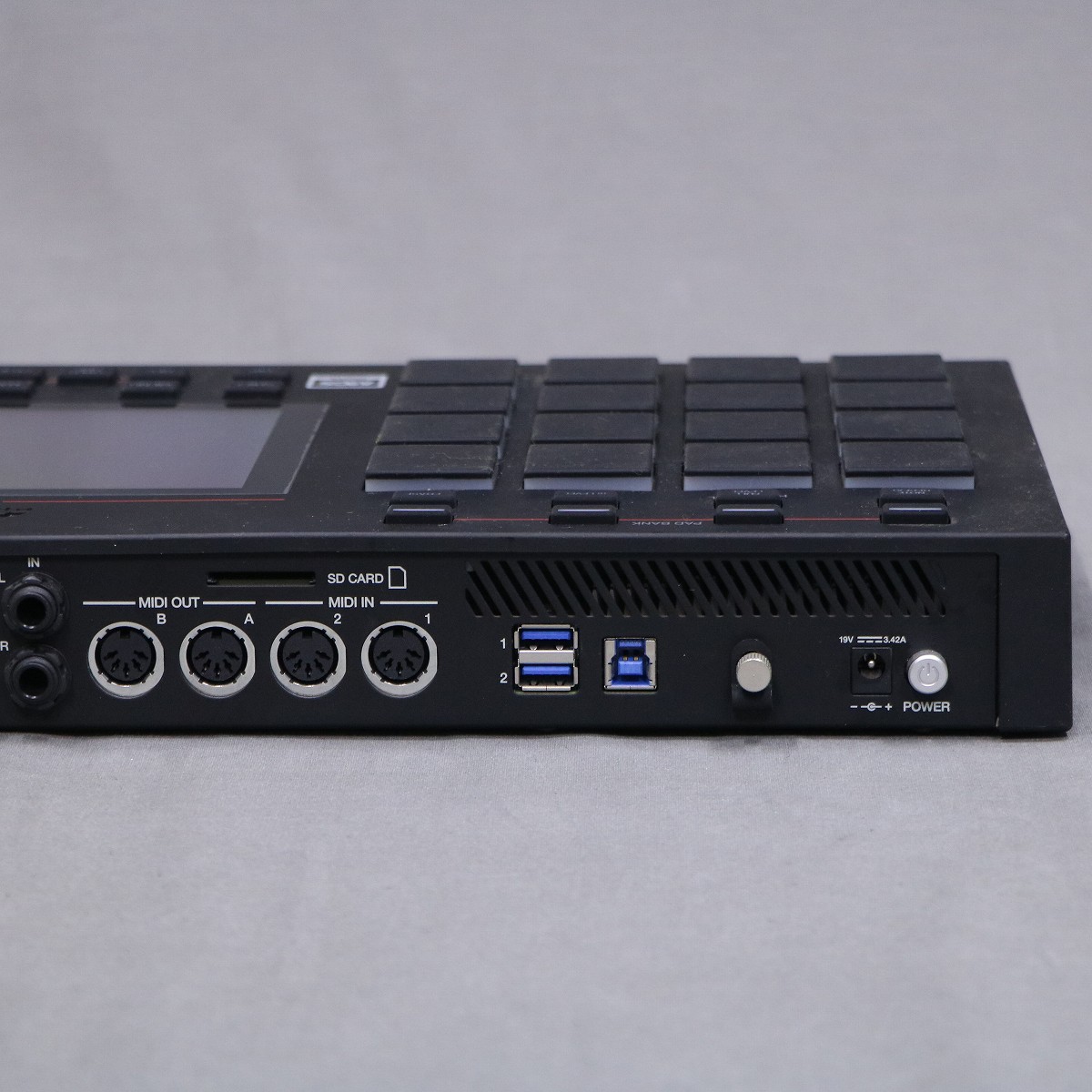 中古】 AKAI / MPC Live 【御茶ノ水本店】 | イシバシ楽器