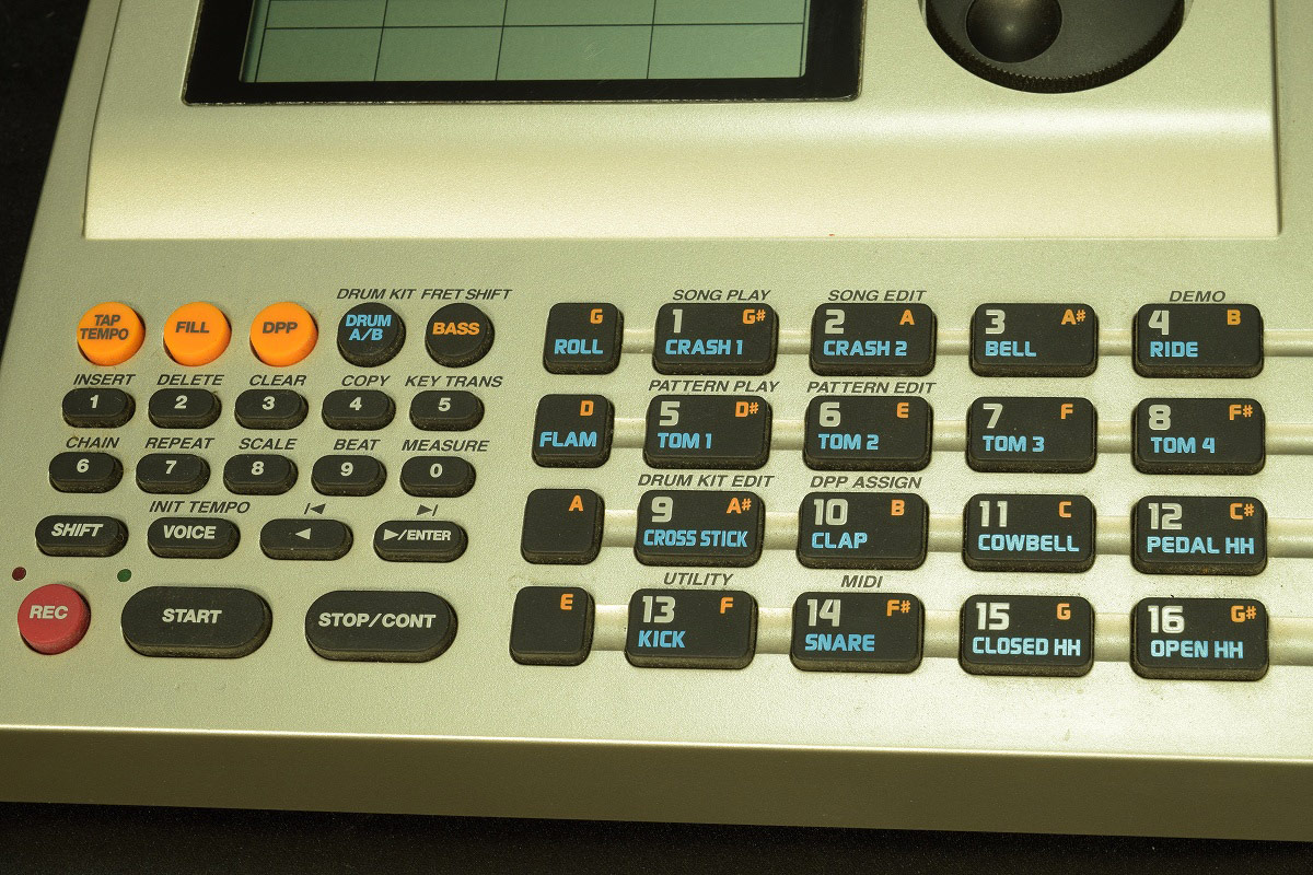BOSS DR-670 ドラムマシン Amazon.com: BOSS DR-670 Dr. Rhythm Drum Machine : Musical