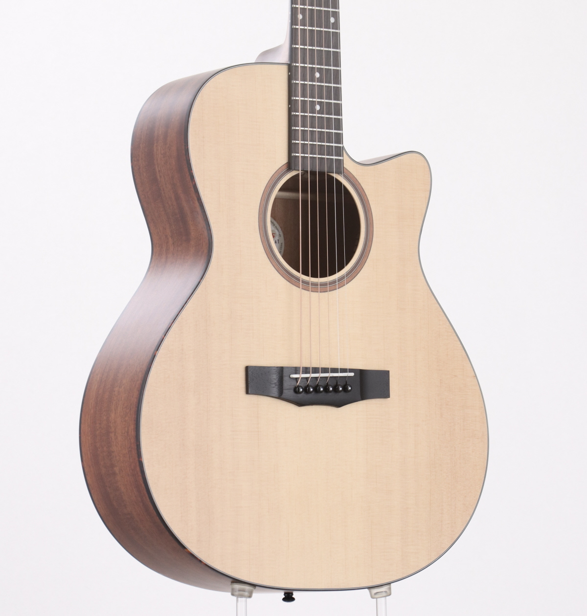 極美品　Morris S-60 NAT アコースティックギター　セミハードケース 極美品 Morris S-60 NAT アコースティックギター セミハード