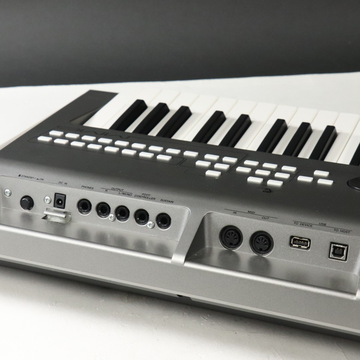 YAMAHA MM6 シンセサイザー YAMAHA Music Synthesizer MM6 はこんな感じです - YouTube