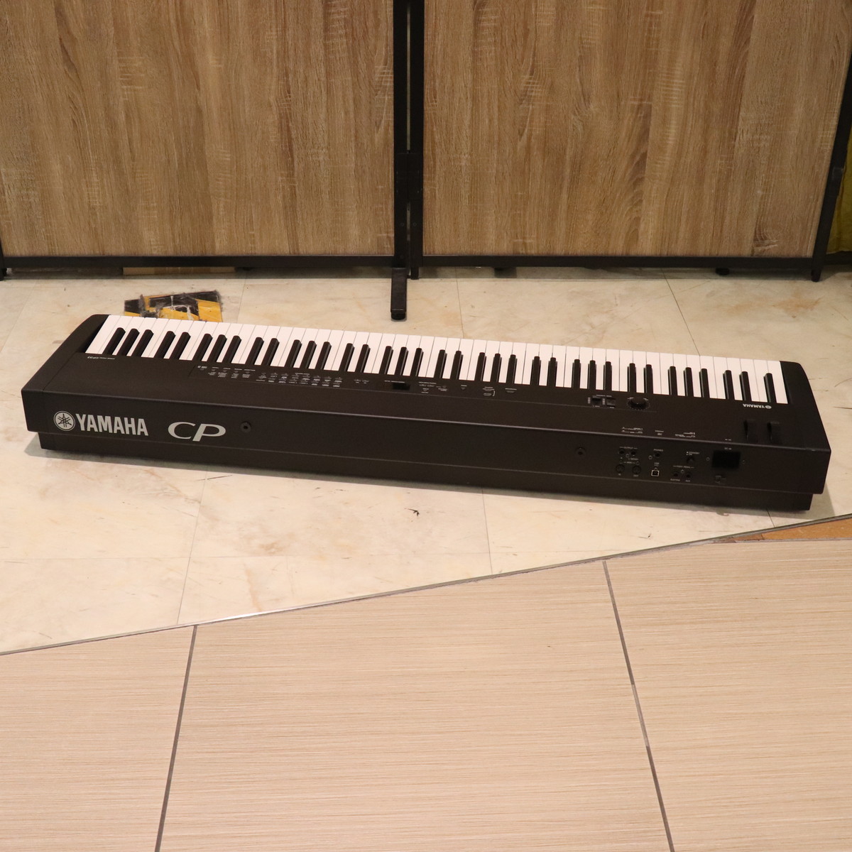 YAMAHA CP33 中古品 中古・現状渡し】YAMAHA CP-33 ステージピアノ 88鍵 - 神奈川県