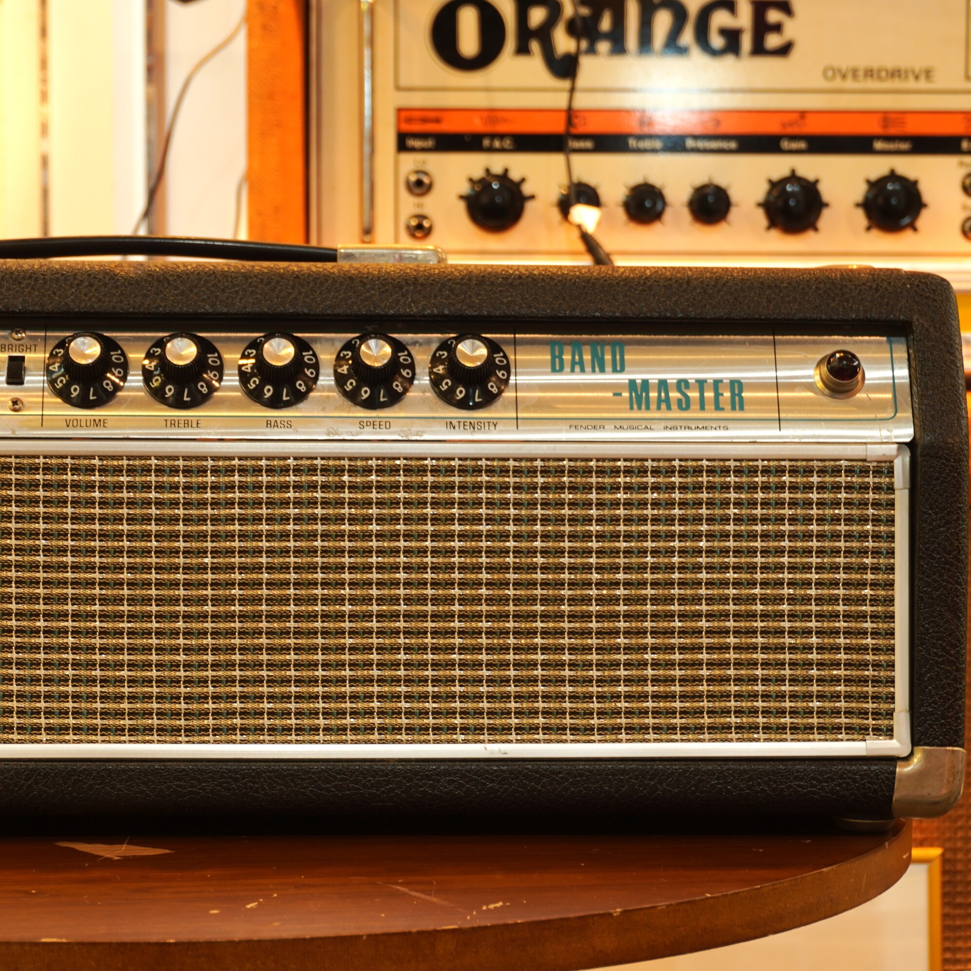 Vintage】Fender / 1968年製 BAND-MASTER Head Silver Face Drip