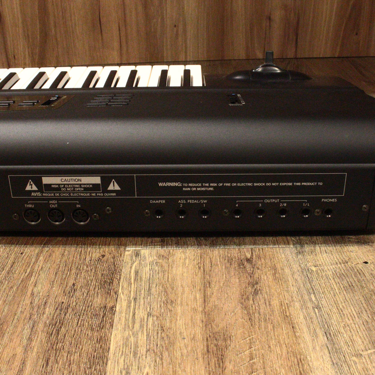 中古】 KORG / 01/W FD music workstation 61Keys 【渋谷店
