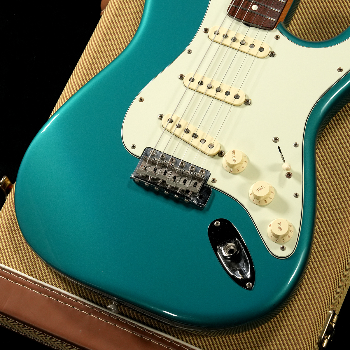 フェンダー USA 限定モデル レアカラー Fender USA American Vintage '62 ストラトキャスター V