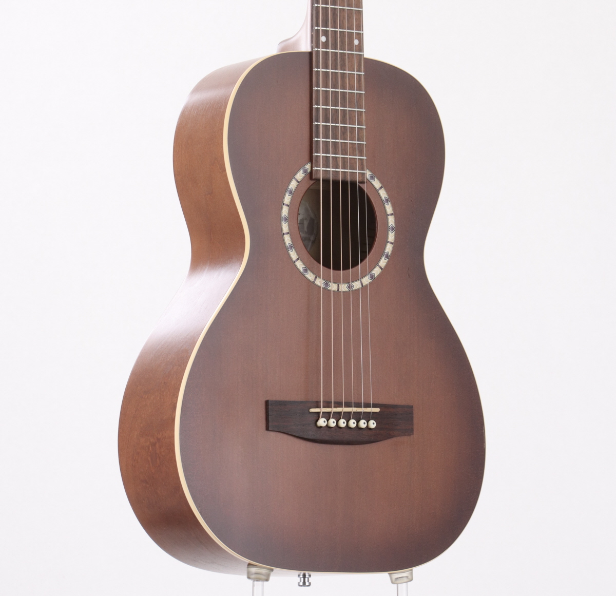 Art & Lutherie AMI cedar (2000年製)リペア済 Art & Lutherie AMI cedar (2000年製)リペア済