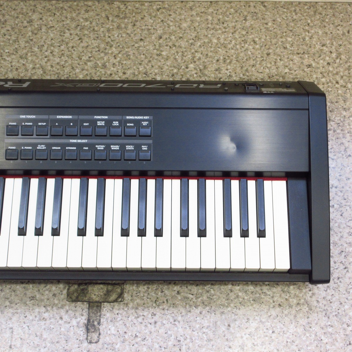 Roland RD-700GX ステージピアノ デジタルピアノ シンセサイザー Roland RD-700GX ステージピアノ デジタルピアノ シンセサイザー