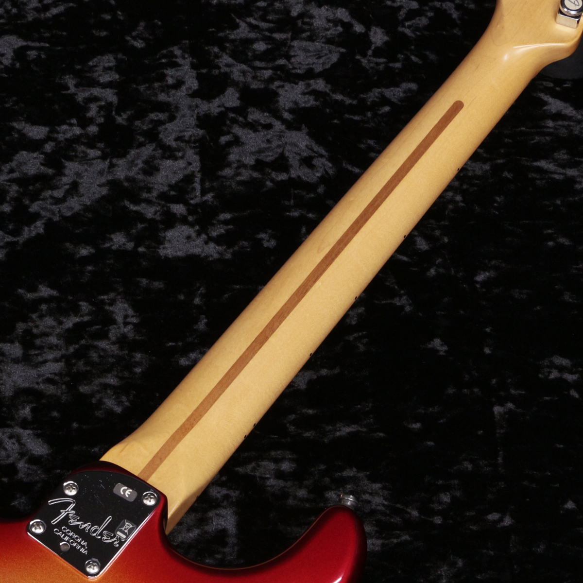 Fender American Deluxe StratocasterN3 美品 Fender American Deluxe Stratocaster - 2013 - 3-Color