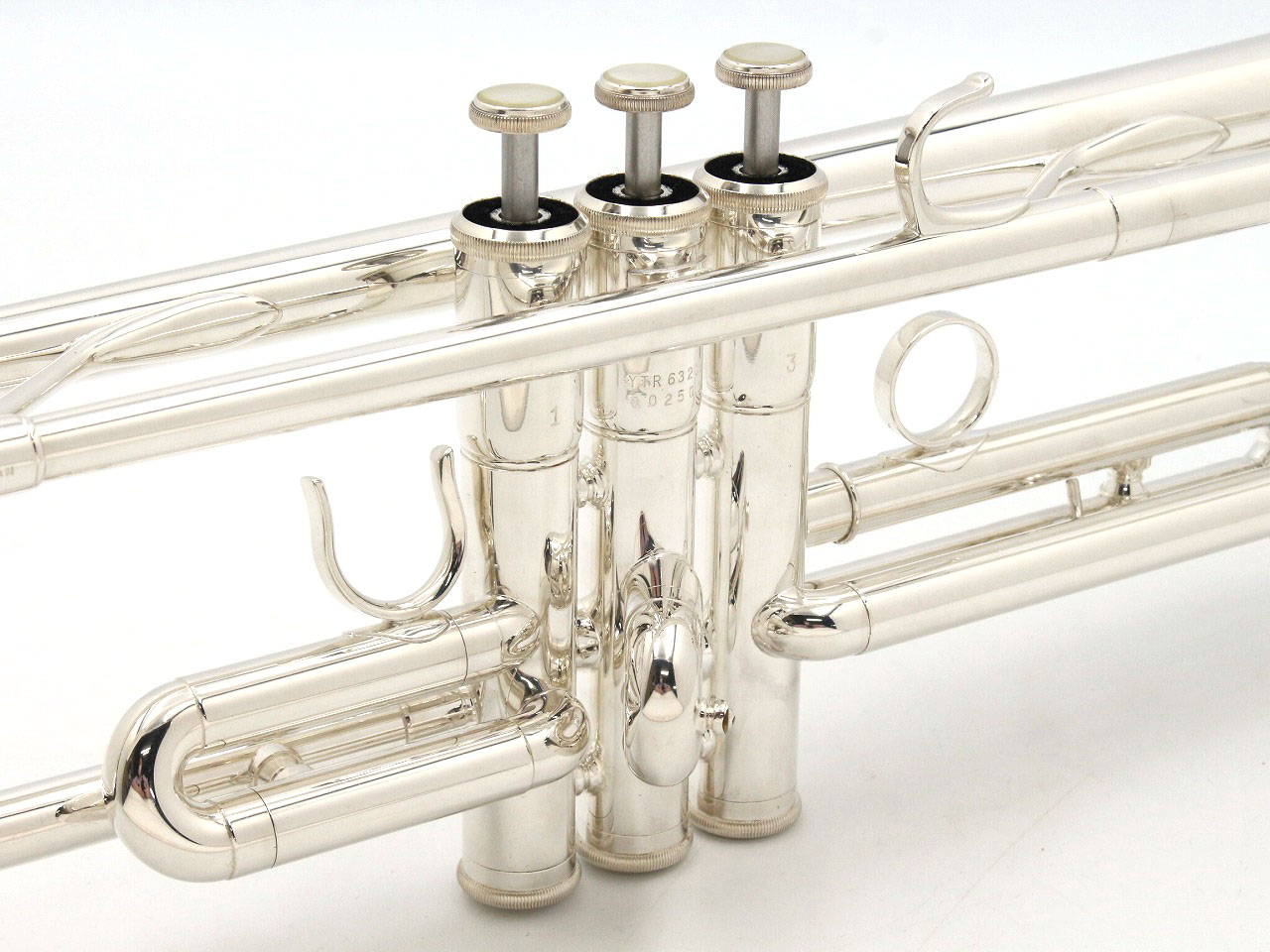 中古】YAMAHA / トランペット YTR-6320S 銀メッキ仕上げ 【横浜