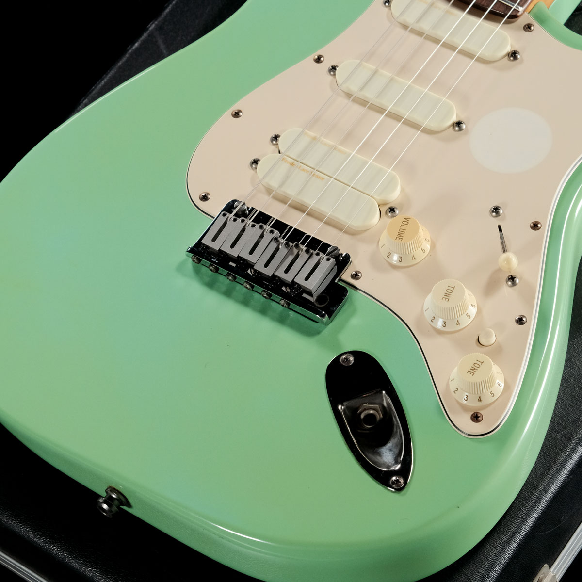 ギター Fender 1991Jeff Beck Stratocaster 1991 Fender Jeff Beck Signature Stratocaster Surf Green