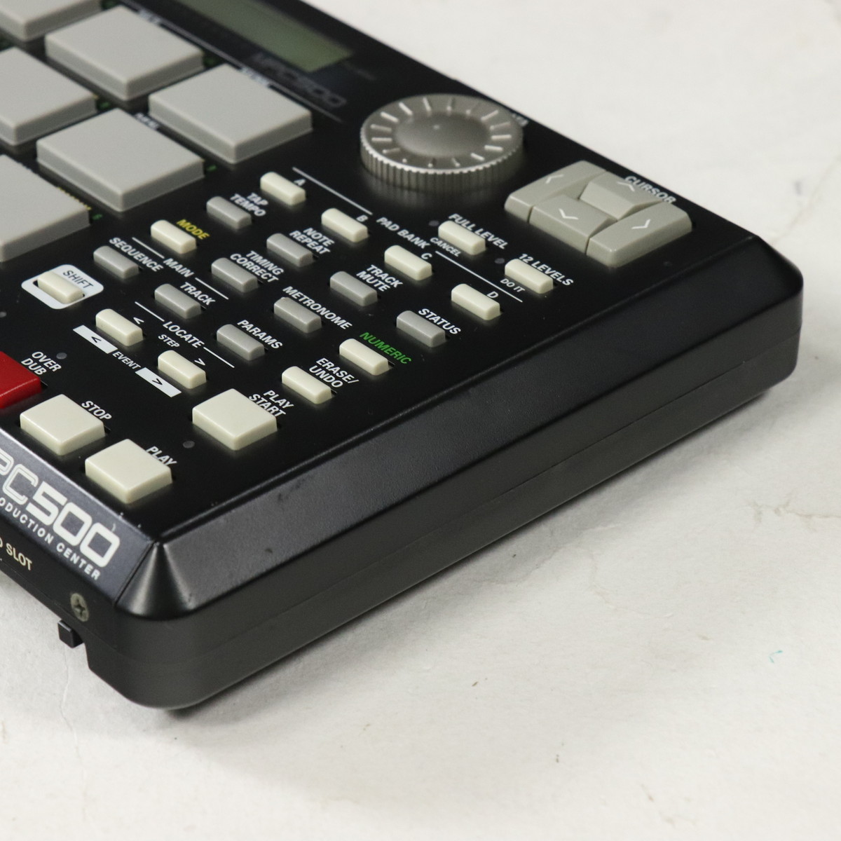 『最終値下げ』【美品中古】AKAI MPC500 美品中古 AKAI MPC500 - レギュラークラフトレコード
