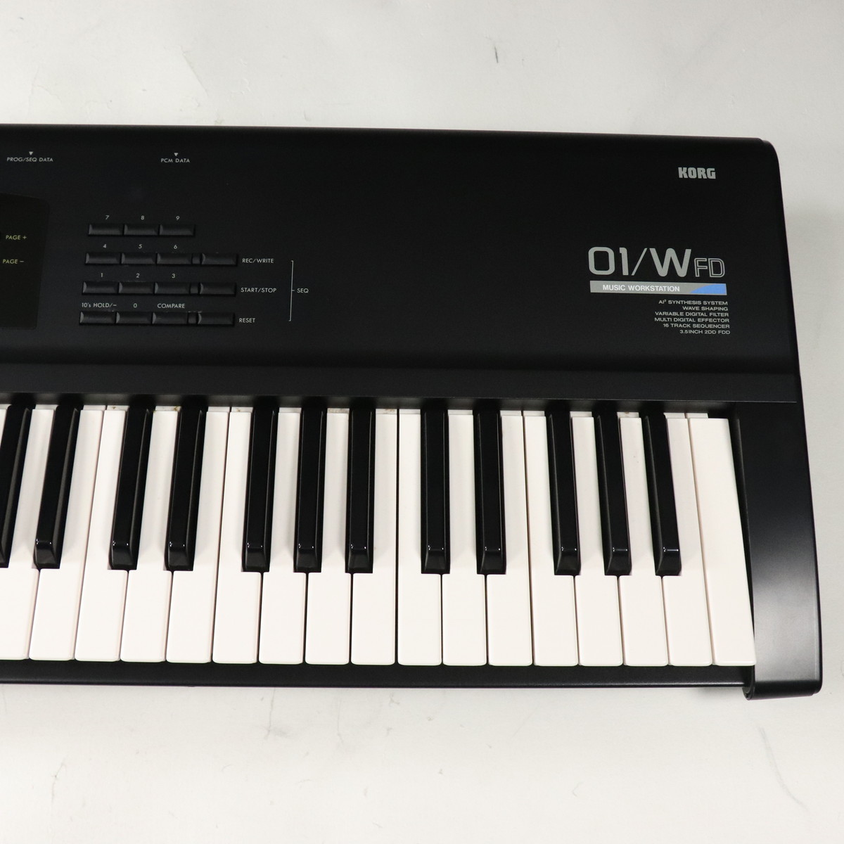【状態考慮】KORG 01/W FD 61鍵 シンセサイザー シンセサイザー KORG 01/W FD MUSIC WORKSTATION コルグ