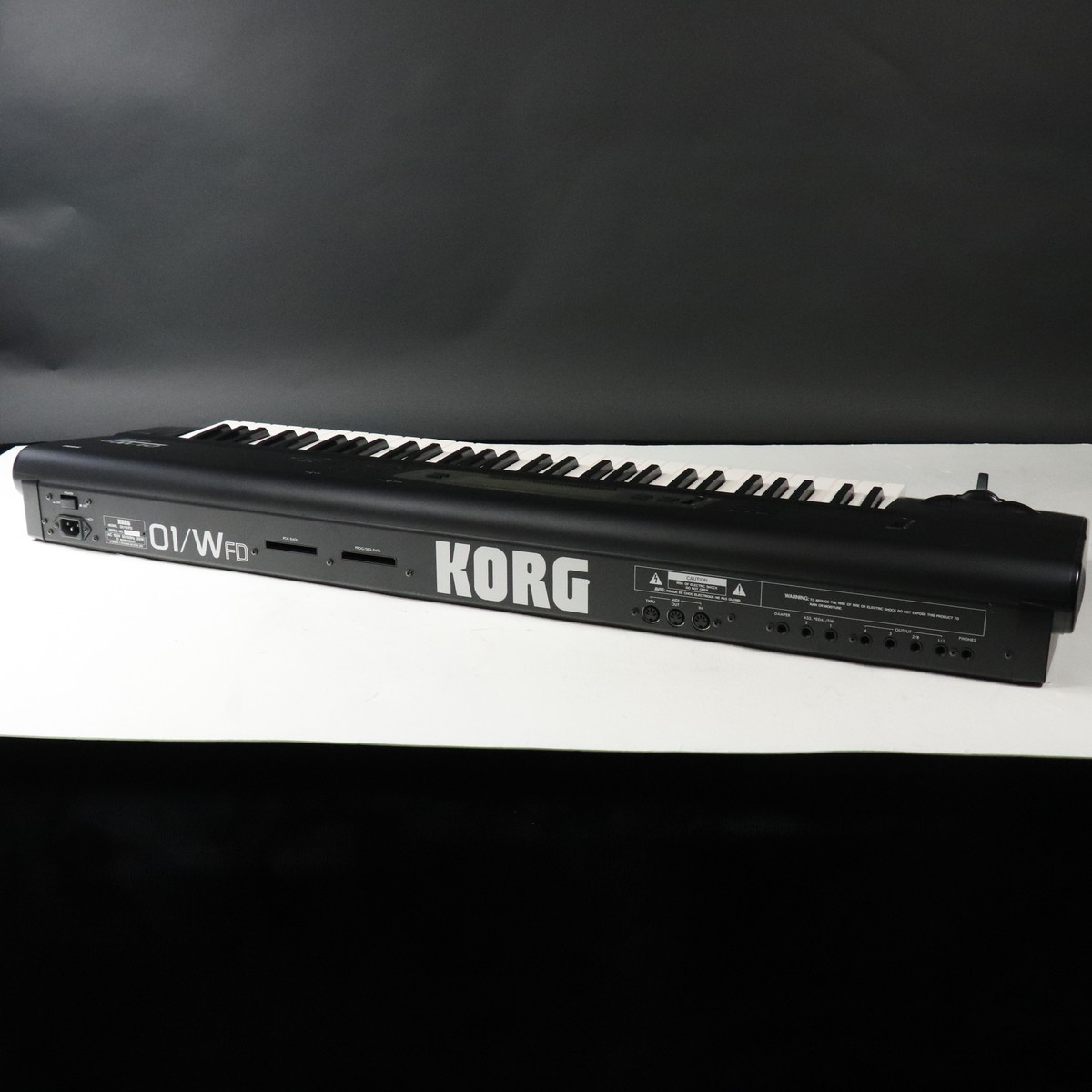 中古】KORG / 01/W FD Music Workstation 61Keys 【梅田店