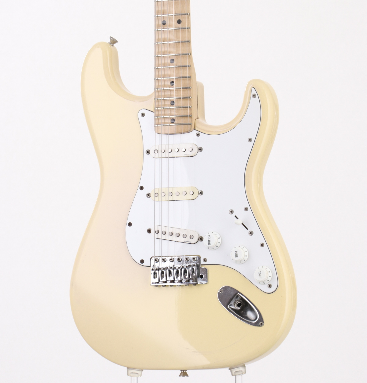 FenderJapan ST72【スキャロップ】【リッチー仕様3way】 Fender Japan / ST72-SC YWH - HR/HMギター専門店 FUTURE WORLD