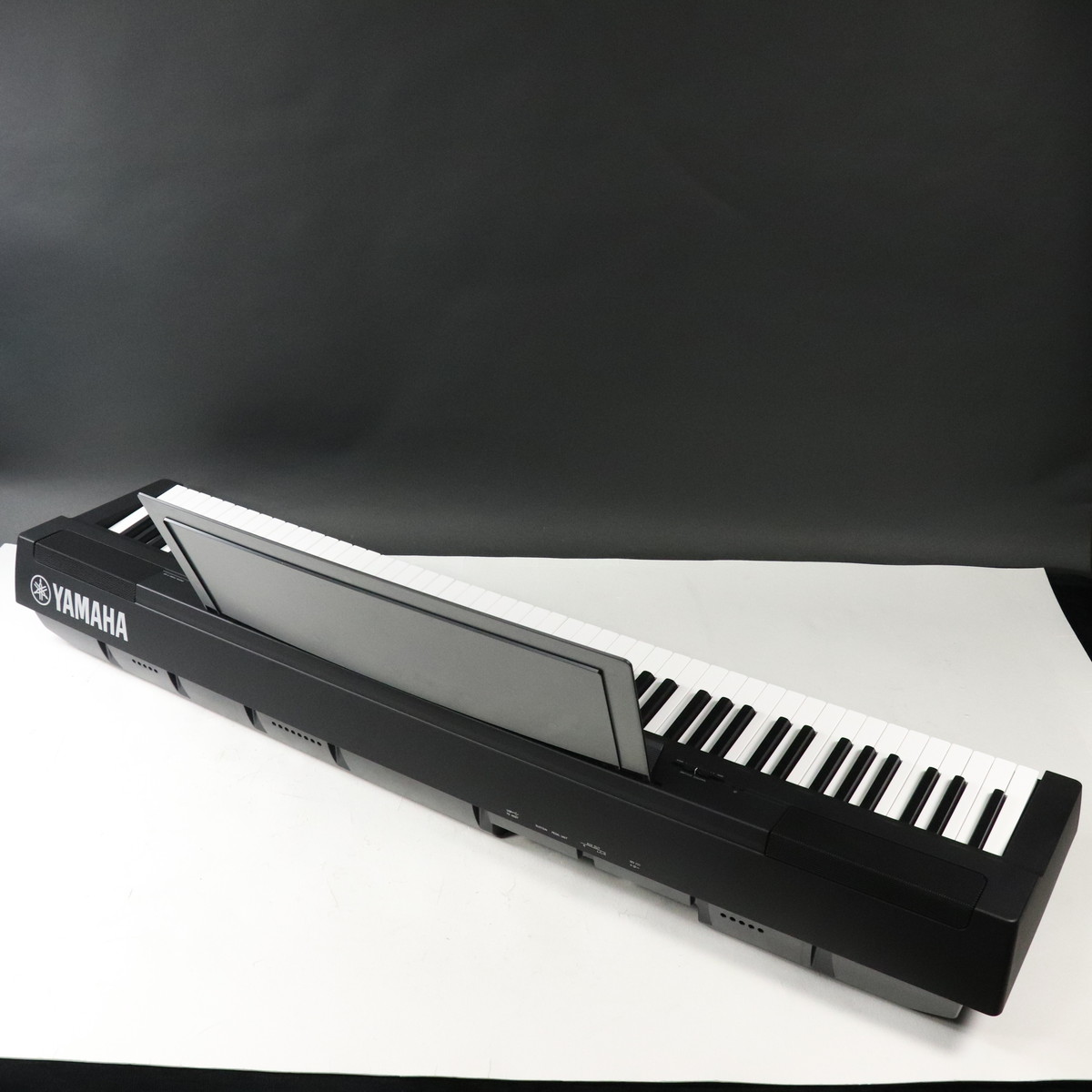 YAMAHA P-125 ※現地引き取りのみ ※絵の具汚れあり YAMAHA P-125※現地引き取りのみ ※絵の具汚れあり - メルカリ