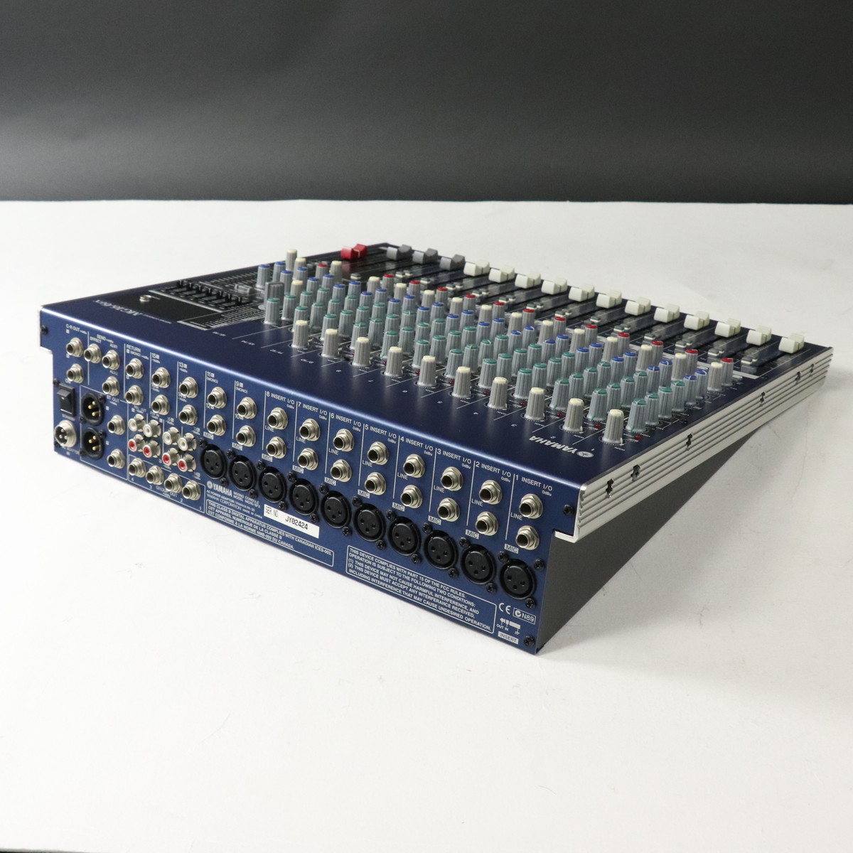 【中古品】YAMAHA MG16/6FX ミキサー Restock Yamaha MG16/6FX 16-Input 6-Bus Mixer with DSP