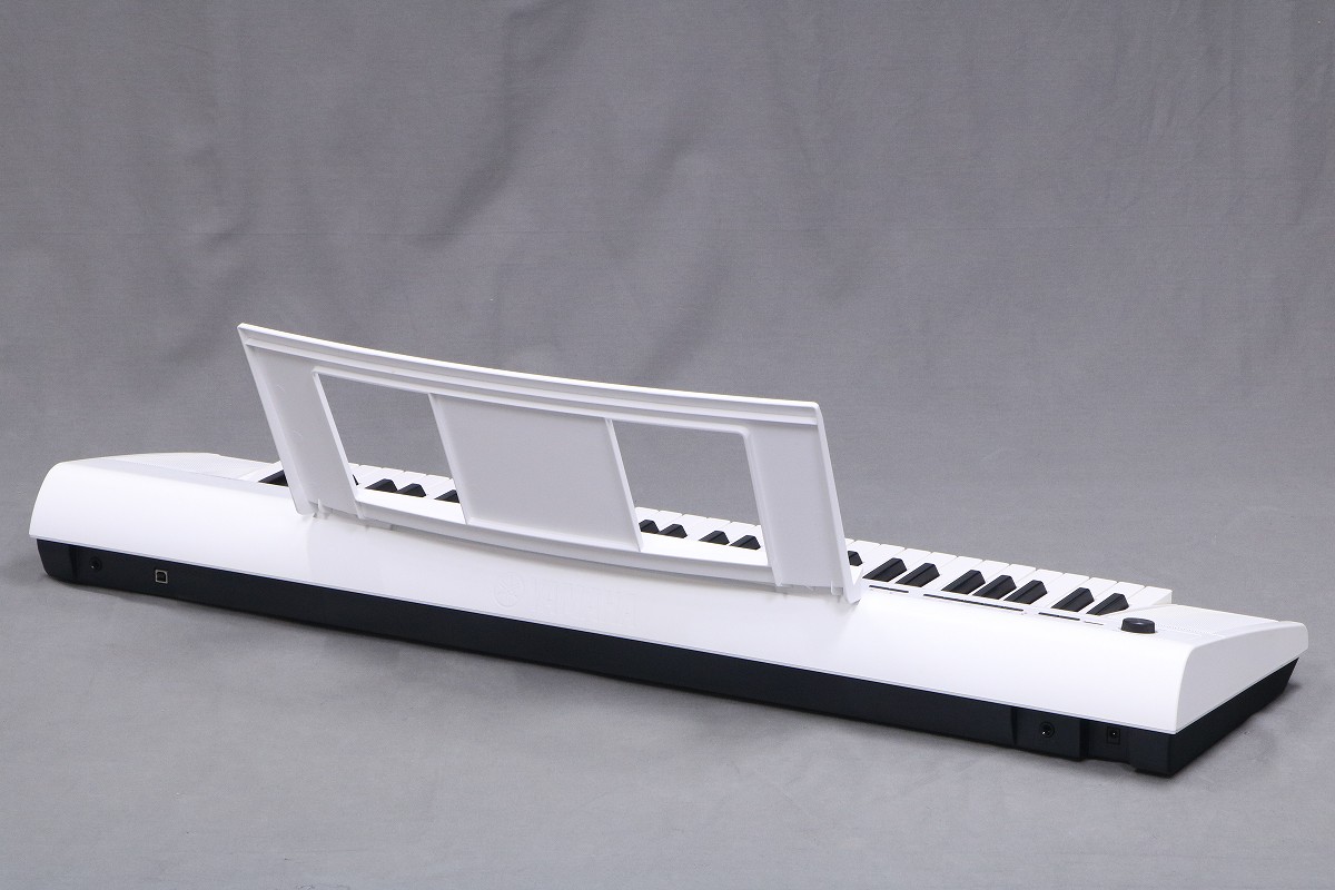 鍵盤楽器 YAMAHA NP-12WH Amazon | ヤマハ YAMAHA 電子キーボード piaggero ホワイト NP
