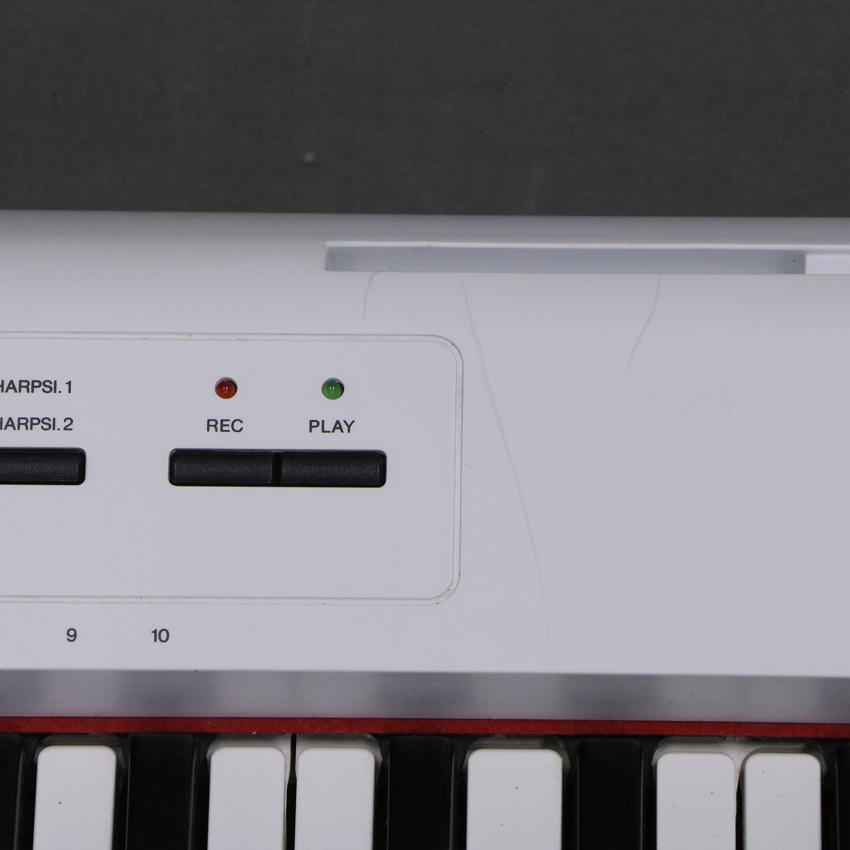 【TAKUMI】Yamaha np-12ホワイト 61鍵　電子ピアノ Amazon.com: Yamaha NP12 61-Key Lightweight Portable Keyboard
