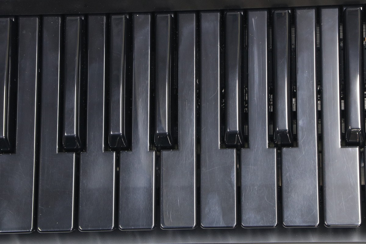 中古】 Roland / AX-Edge Black Keytar AX-EDGE-B 【御茶ノ水