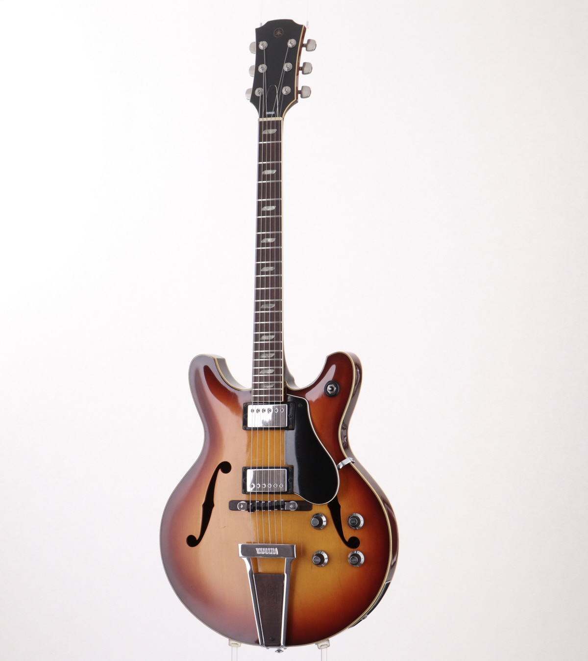 Yamaha SA-60セミアコースティックギター Yamaha SA-60セミアコースティックギター 70年代のYAMAHA SA-60