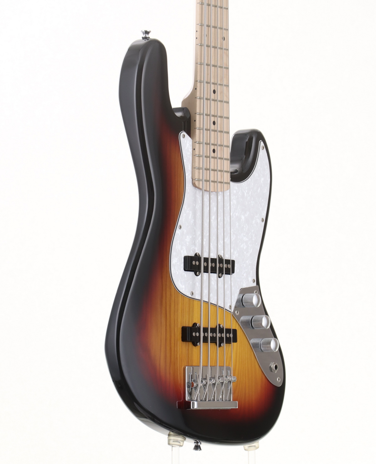 ベース woofy basses / ONE Cavalier 5 M Black new】woofy basses / ONE series Cavalier 5 M Black - Geek IN Box