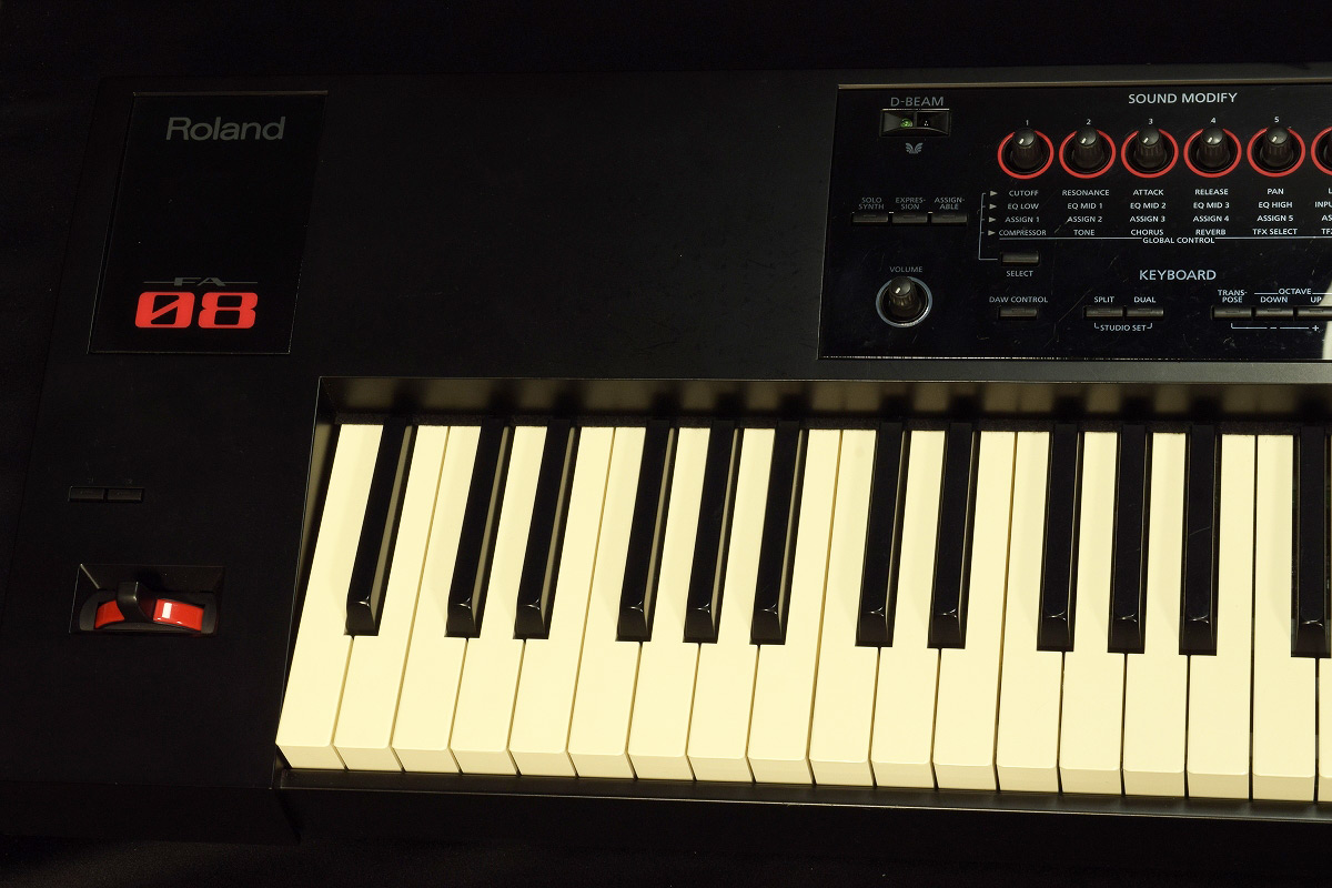 Rin.ページです Roland FA-08 ＆　純正スタンド Rin.様専用ページです Roland FA-08 ＆ 純正スタンド