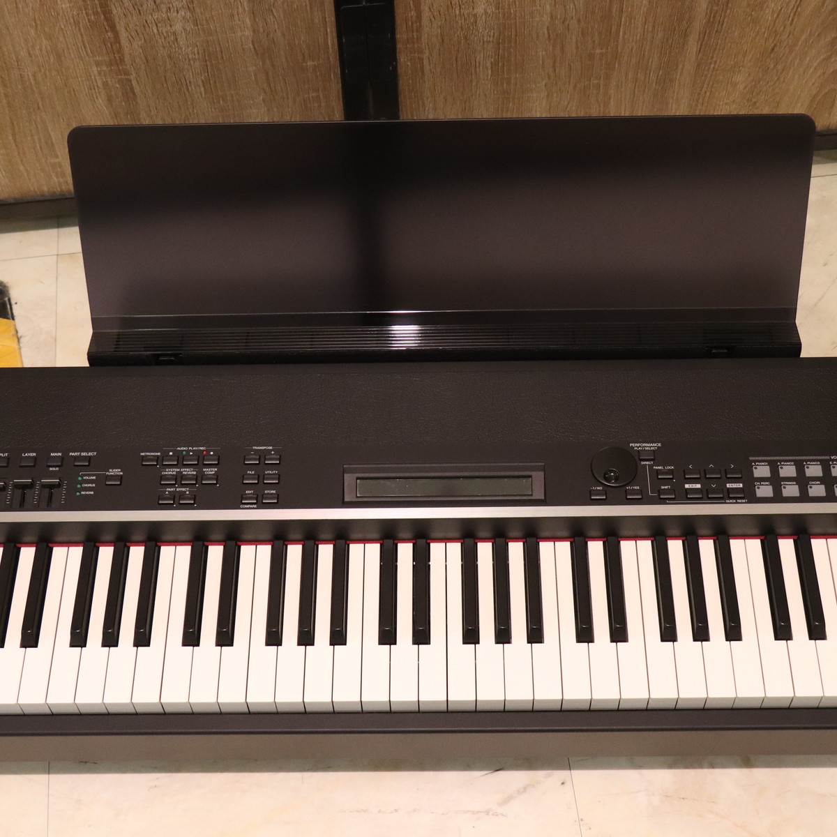 【コンペ定番】YAMAHA ピアノ椅子 黒 楽天市場】【its】標準サイズのヤマハ純正ピアノ椅子 YAMAHA No