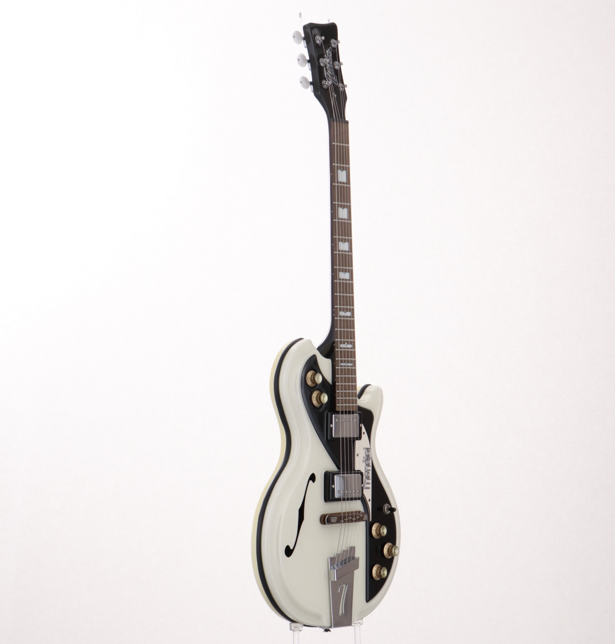 Italia guitar Lusso 調整メンテナンス済み Italia guitar Lusso 調整メンテナンス済み Italia guitar Lusso