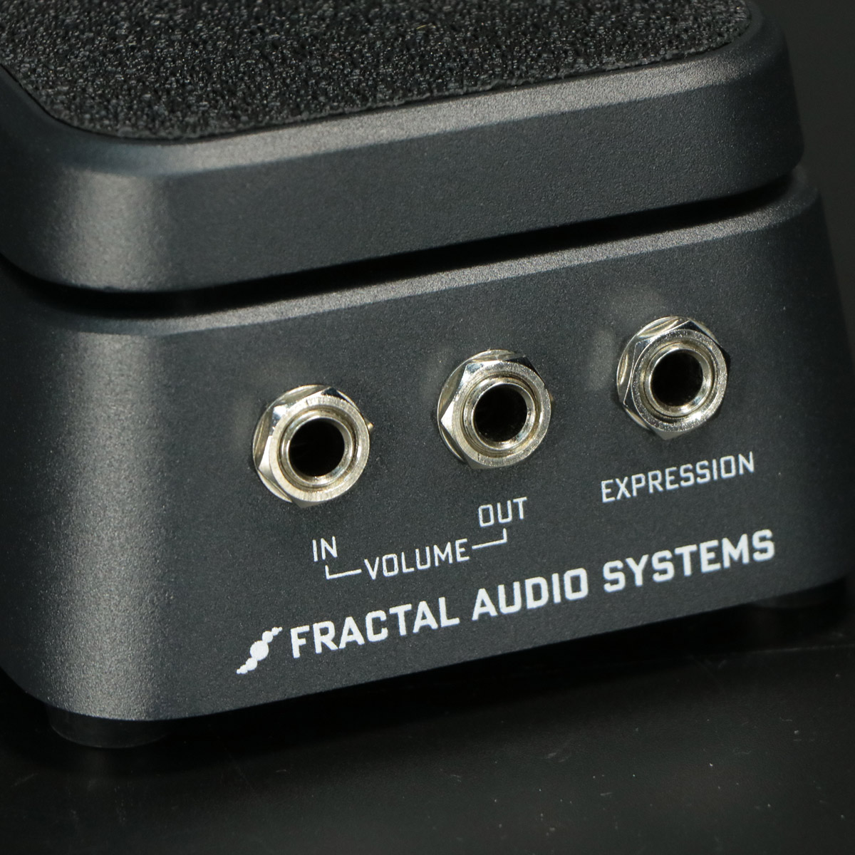 Fractal Audio EV-1 ボリュームペダル　美品 Fractal Audio Systems EV-1 Expression Volume Pedal / Silver