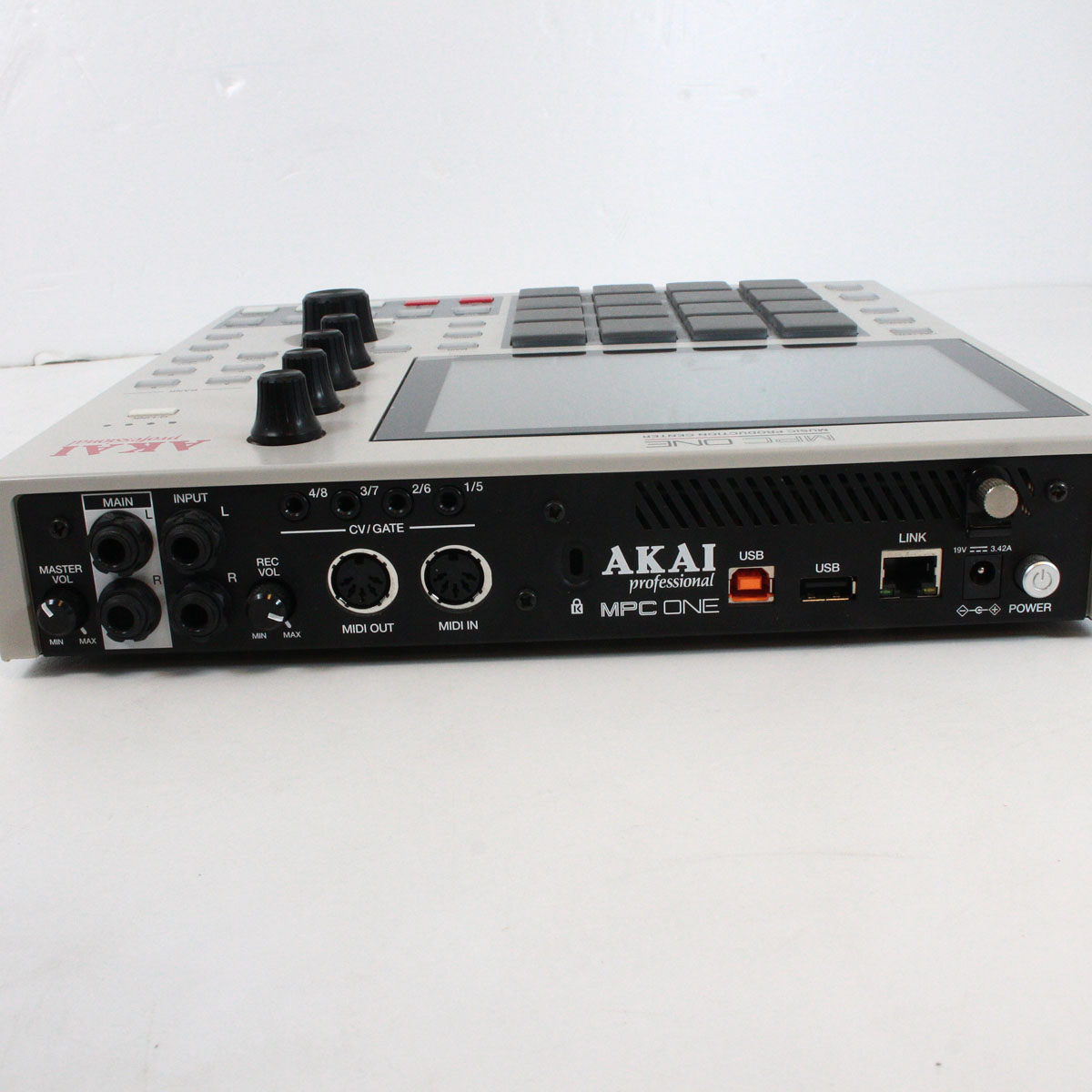 AKAI MPC ONE ブラック Akai Professional MPC One Standalone Music Production Center