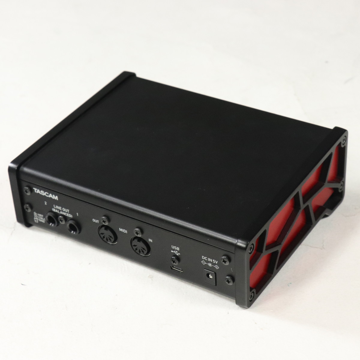 （中古）TASCAM US-2x2HR オーディオインターフェイス電源ケーブル付 US-2x2HR | 2MIC, 2IN/2OUT 192kHz対応多目的USBオーディオ