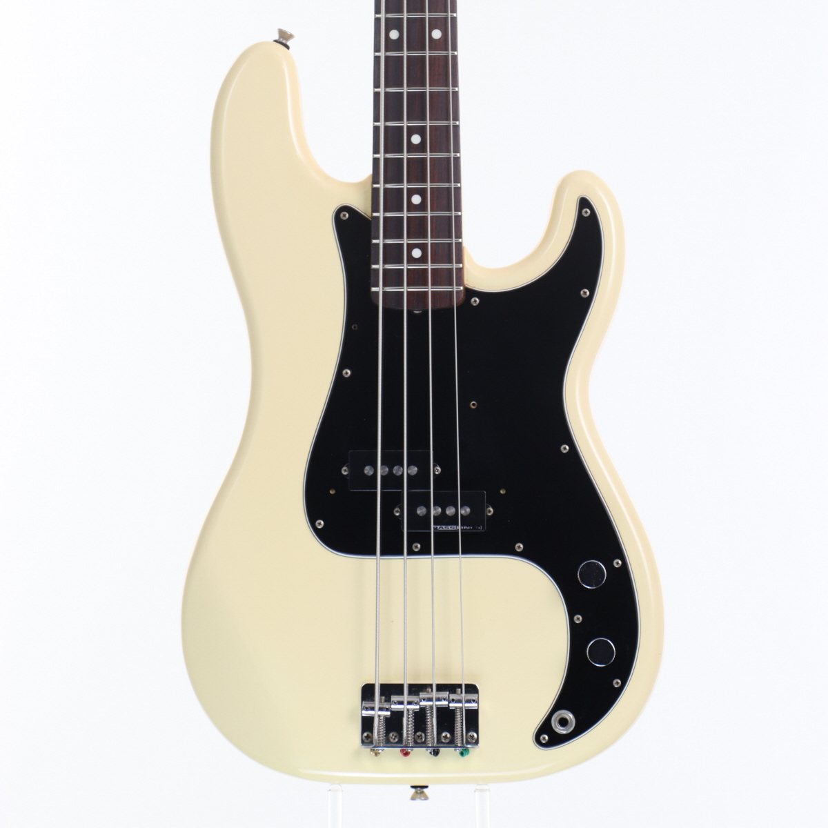 Fender Japan JB-STD Vintage White バター Fender Japan JB-STD Vintage White バター Fender Japan JB-STD