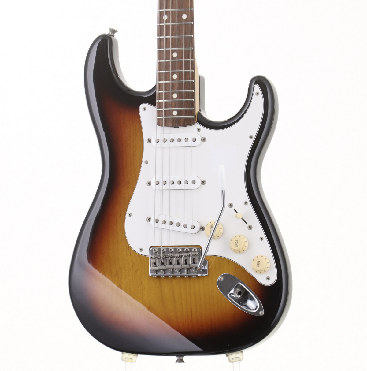 即決値引き！FENDER JAPAN ST62m-us 希少なミディアムスケール 即決値引き！FENDER JAPAN ST62m-us 希少なミディアムスケール