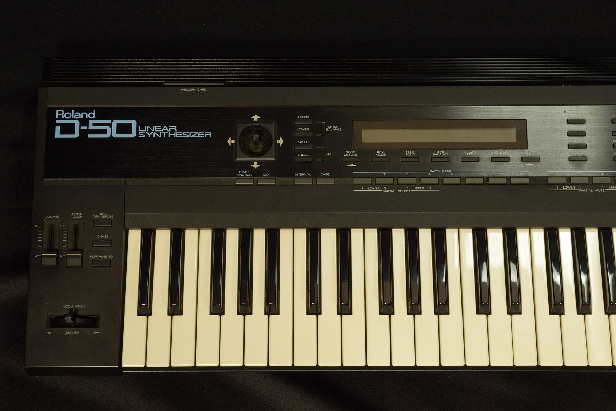 hiroken090ローランド D-50 シンセサイザー〈内蔵電池切れ〉 hiroken090ローランド D-50 シンセサイザー〈内蔵電池切れ〉 DTM