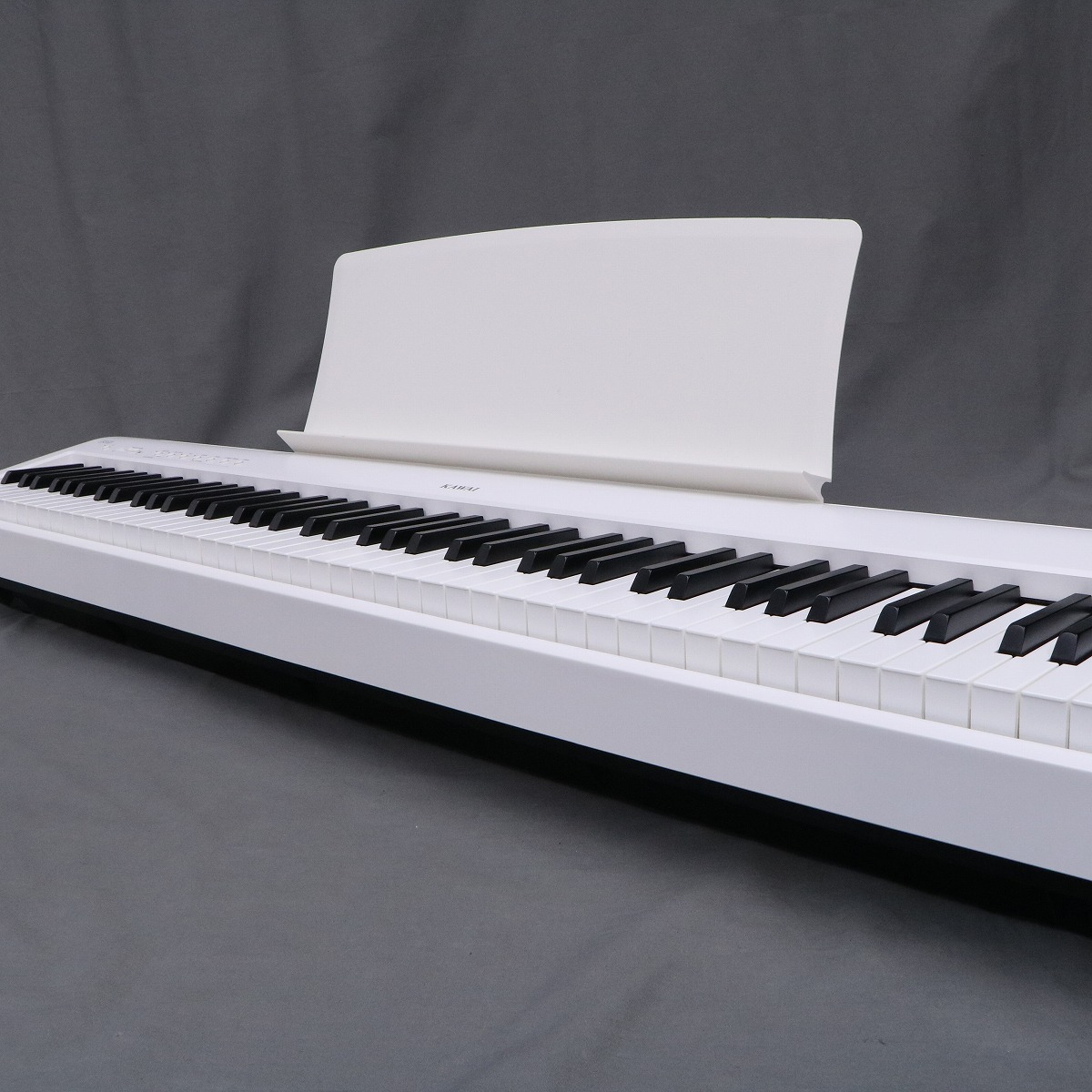 KAWAI ES110W 2021年製　電子ピアノ Amazon.com: Kawai ES110 88-Key Digital Piano with Speakers