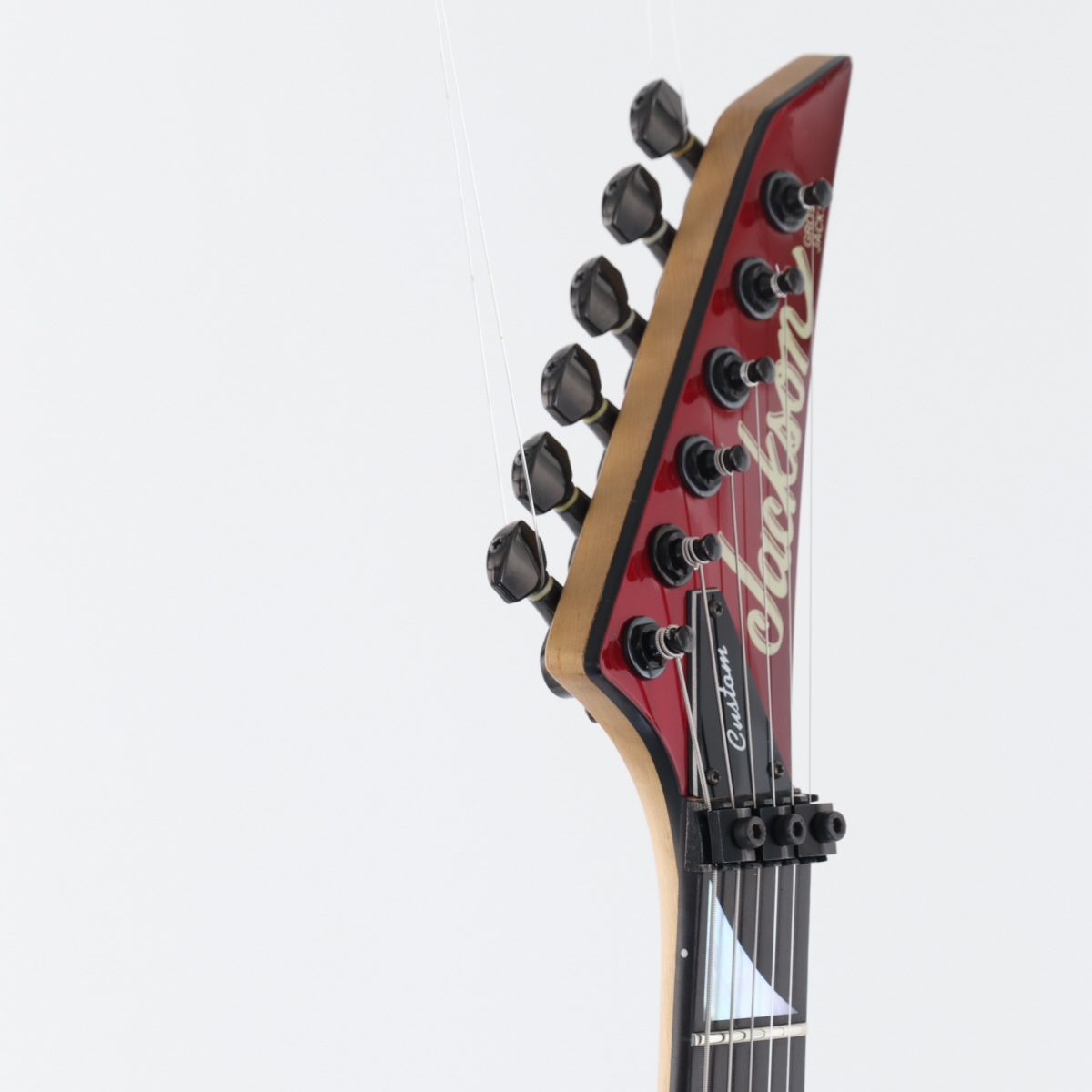 ギター Jackson Dinky AXE CUSTOM Gradation Red Grover Jackson Dinky Axe custom - guitarinside.com