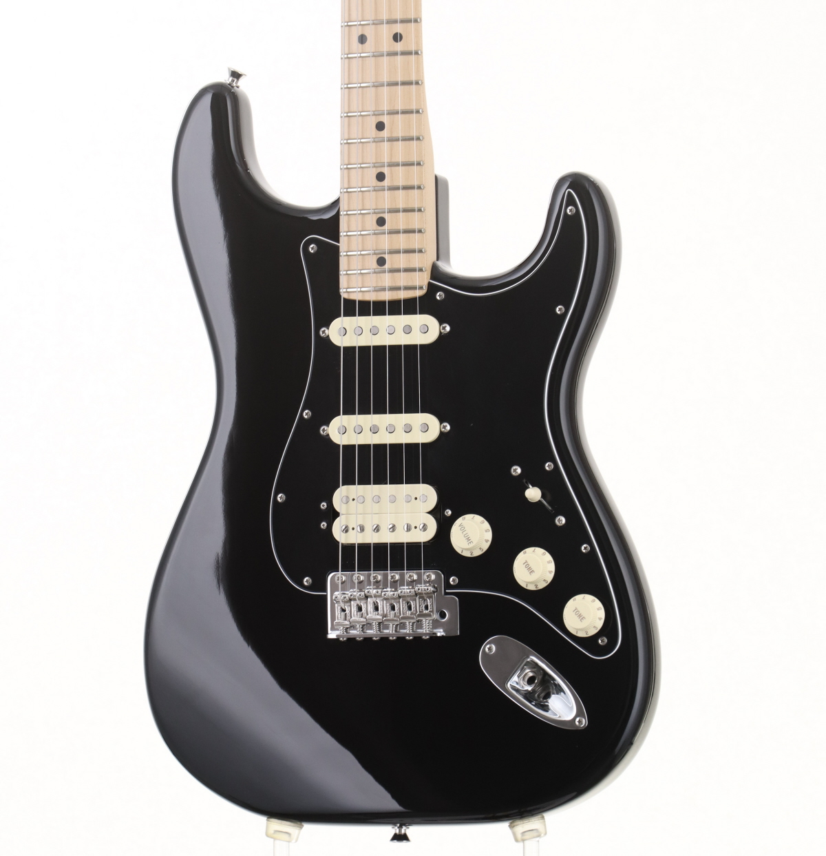 土日限定価格　Fender USA Stratocaster performer 0114910342_gtr_frt_001_rr.png?