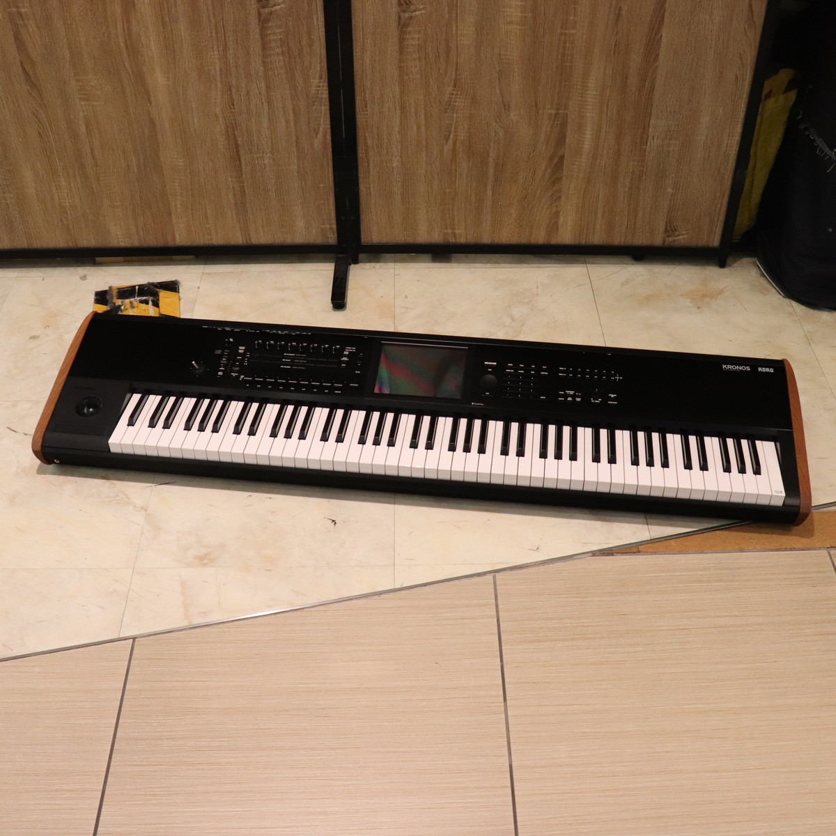 S*S様 KORG　KRONOS2-88 　ハードケース、ペダル付き 中古】KORG / KRONOS2 88 【梅田店】 | イシバシ楽器