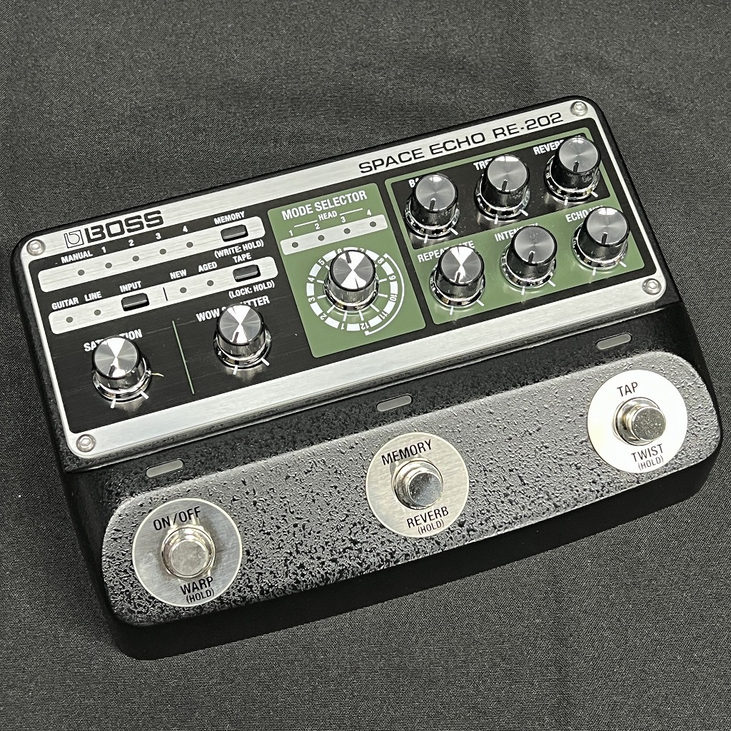 【新古品】Boss / Space Echo RE-202 （一度使用のみ） BOSS RE-202 Space Echo Delay Machine | Northeast Music