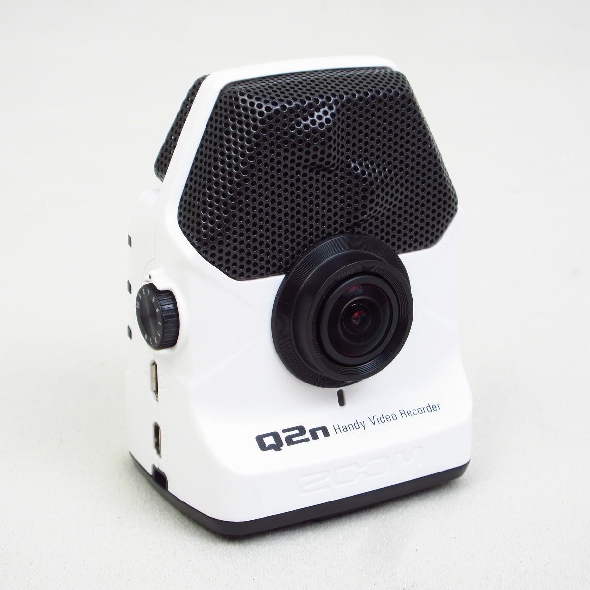 ZOOM Q2n ハンディビデオレコーダー Amazon.co.jp: ZOOM ズーム ハンディビデオレコーダー Q2n