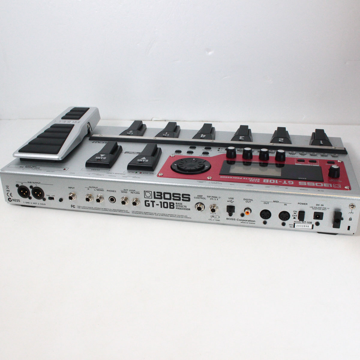 ベース BOSS GT-10B Boss GT-10B Guitar Multi-Effects Pedal | zZounds
