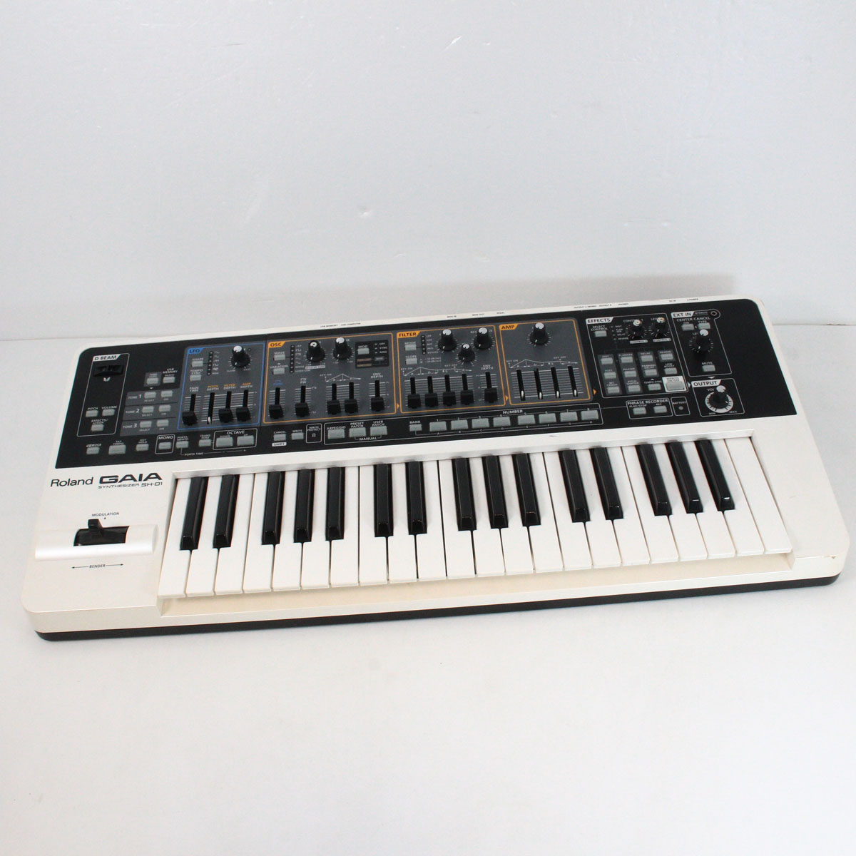 Roland SH-01 GAIA シンセサイザー 37鍵 61k8Y7W64kL._UF1000,1000_QL80_.jpg
