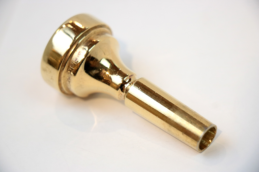 フリューゲルホルンマウスピース　Denis Wick 2F 71mDM7lQpyL._UF350,350_QL50_.jpg
