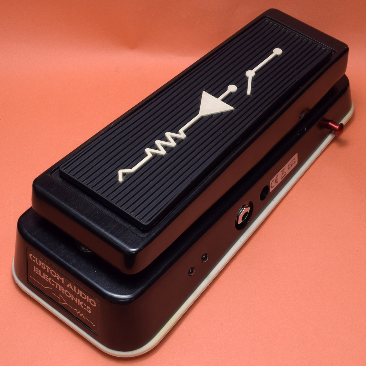 (値下げしました)MXR CUSTOM AUDIO ELECTRONICS MXR/CAE / MC402 BOOST/ODのレビューと活用方法