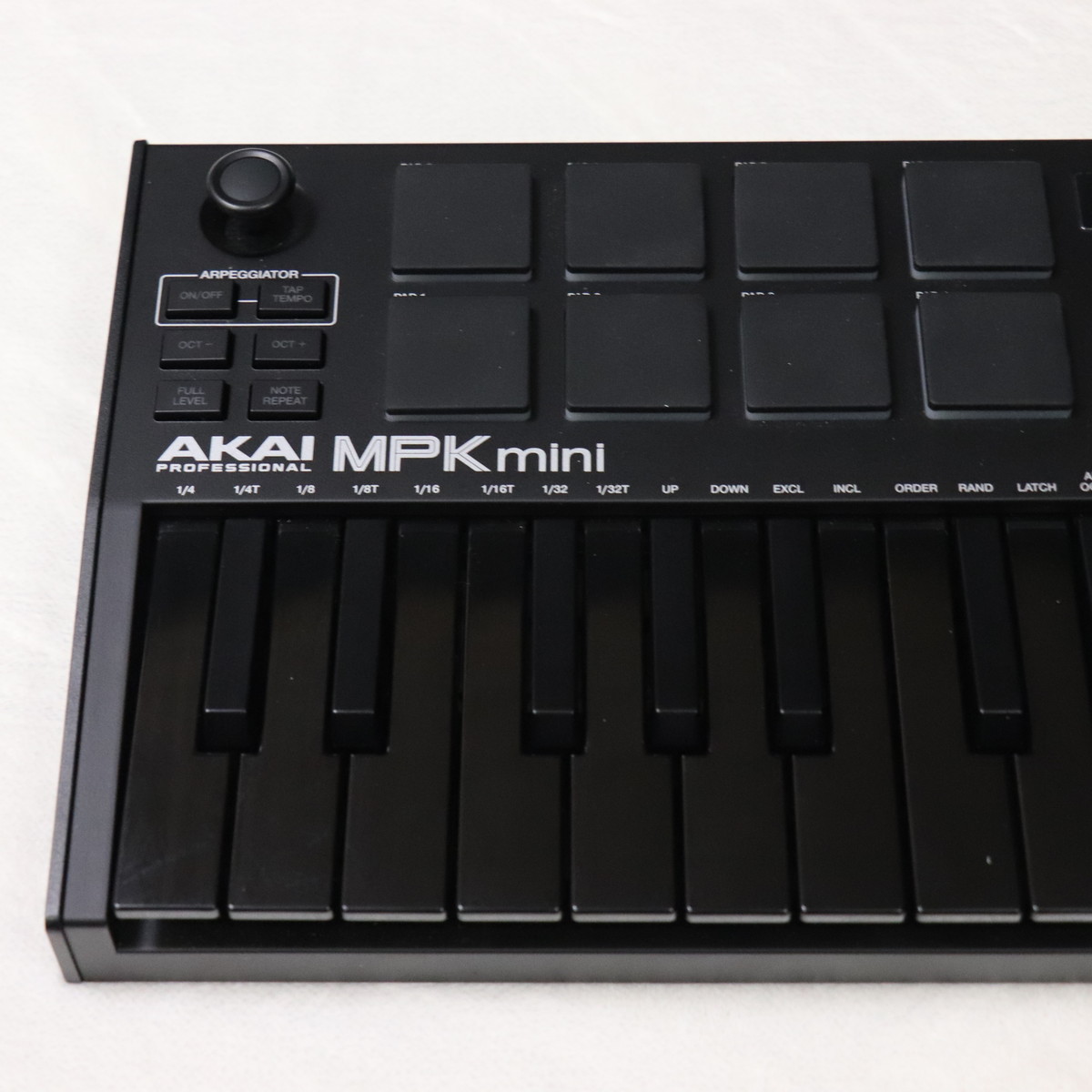 ＜AKAI MPK mini play＞中古 中古】 AKAI / MPK mini Play 【御茶ノ水本店】 | イシバシ楽器