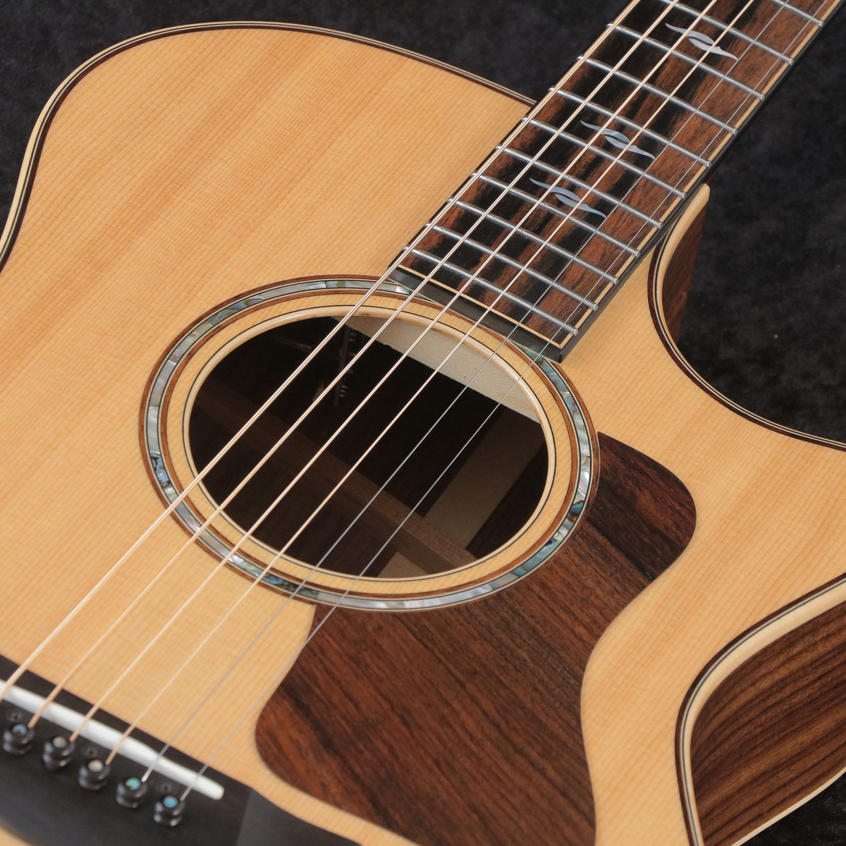 中古】TAYLOR / 814ce DLX V-Class 【御茶ノ水HARVEST_GUITARS