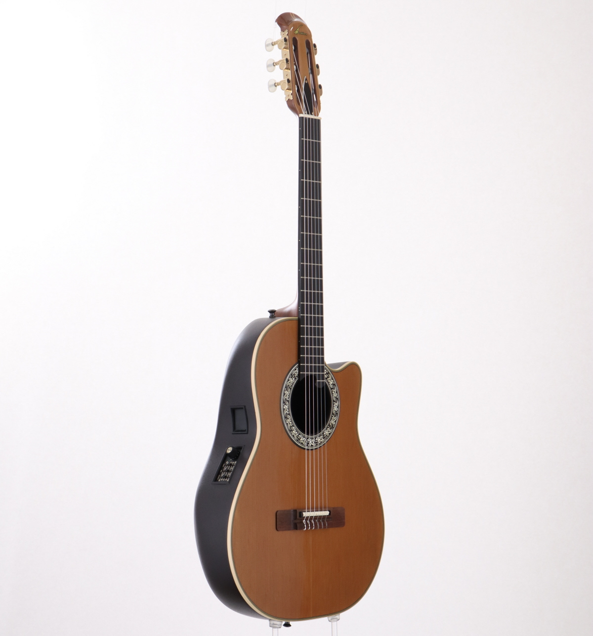 OVATION 1663 CLASSIC MADE IN USAエレガットギター Bonhams : A 1985/86 Ovation Model 1663 Classic Cutaway