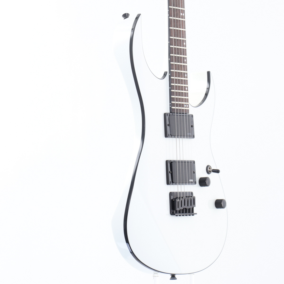 【ジャンク品】ブラック＆ホワイト。セット商品FERNANDES【希少品】1 ジャンク品】ブラック＆ホワイト。セット商品FERNANDES【希少品