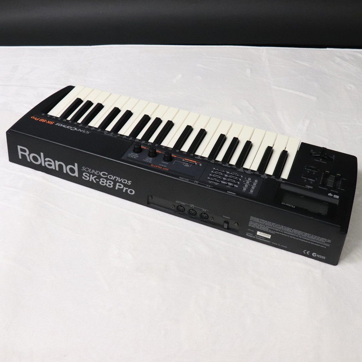 Roland SK-88 Pro キーボード s-l400.jpg