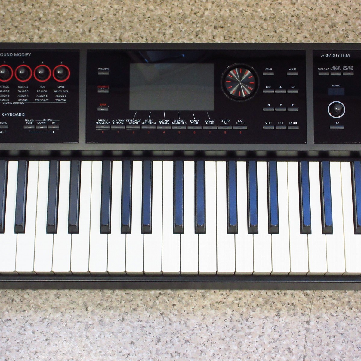中古】Roland / FA-08 Music Workstation 88鍵シンセサイザー